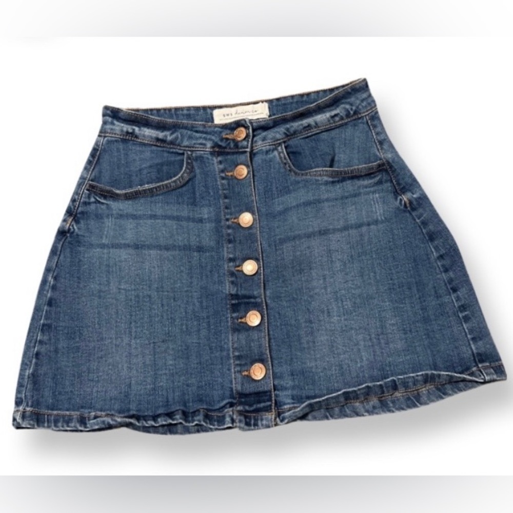 Sws Denim Co Blue denim button down distressed skirt with gold buttons Size M